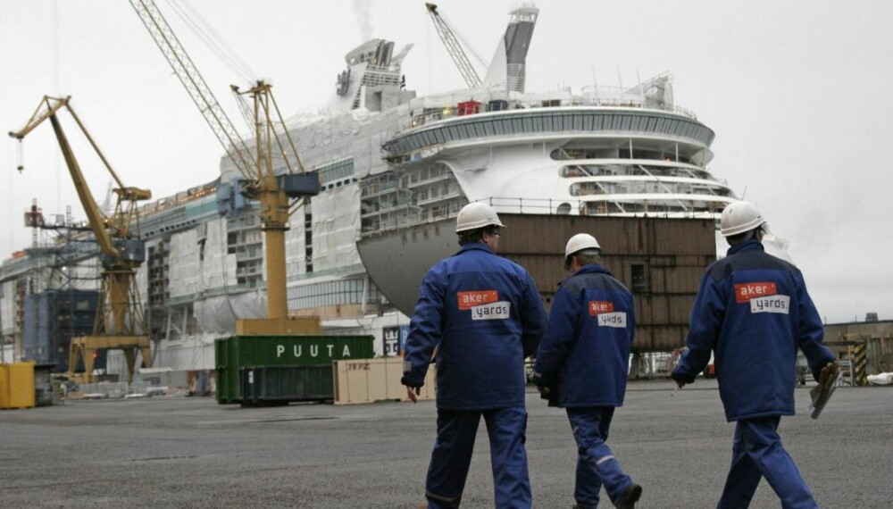 SNART KLAR: 1800 arbeidere jobber på spreng for å få giganten Independence of the Seas sjøsatt i april. Foto: Thorkild Gundersen