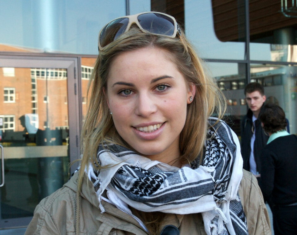 Victoria Lund Krogeid (23).