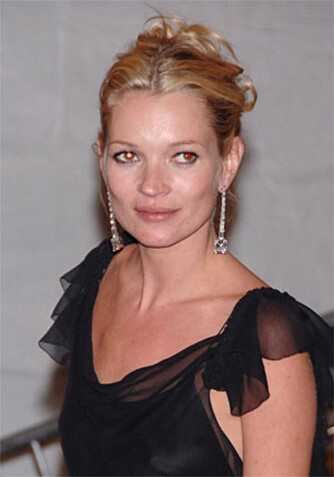 På tross av alle skandalene er Kate Moss den nest rikeste modellen i verden. (Foto: WireImage/All Over)