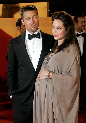 HØYGRAVID: Angelina Jolie er høygravid om dagen, og er visstnok veldig lei av å gå gravid.