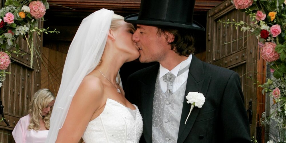 LYKKELIG GIFT: Kathrine og Andreas giftet seg i domkirken i Stavanger i juli 2006.