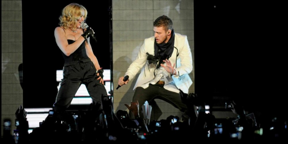SAMARBEID: Justin og Madonna framfører sangen "4 Minutes" fra Madonnas siste album "Hard Candy" under en lanseringe av platen i New York i april.