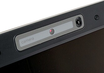 HEI SANN: Webkamera som tiltes med spaken til høyre.