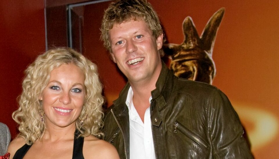 ALLE GODE TING: Janne Formoe og Jan Fredrik Karlsen er et par for tredje gang. Lørdag koste de seg under 'Komiprisen 2008'.