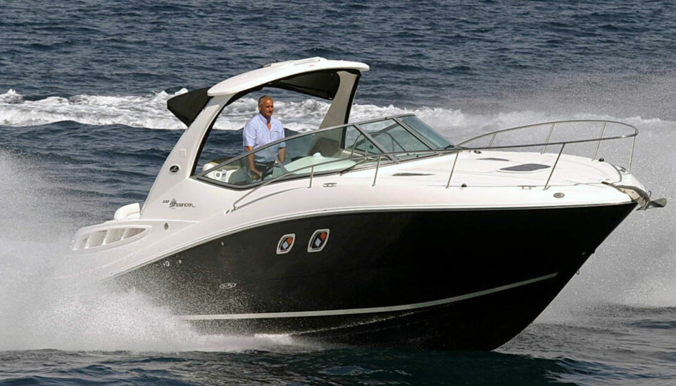Sea Ray 335 Sundancer: Velkjent soldanser