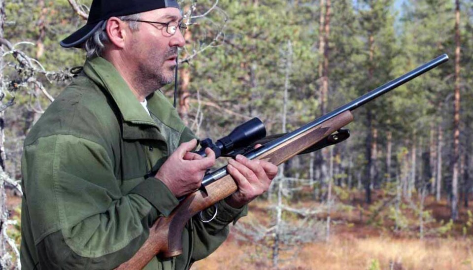 Skal du lykkes som postjeger, er det ikke bare å sette seg ned og vente på at dyret skal komme inn på posten!