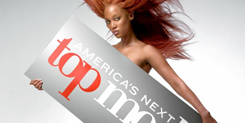 MODELLMAMMA: Tyra fikk ideen til konseptet "America's Next Top Model" da hun drakk te hjemme på kjøkkenet i Los Angeles. MODELLMAMMA: Tyra fikk ideen til konseptet "America's Next Top Model" da hun drakk te hjemme på kjøkkenet i Los Angeles.