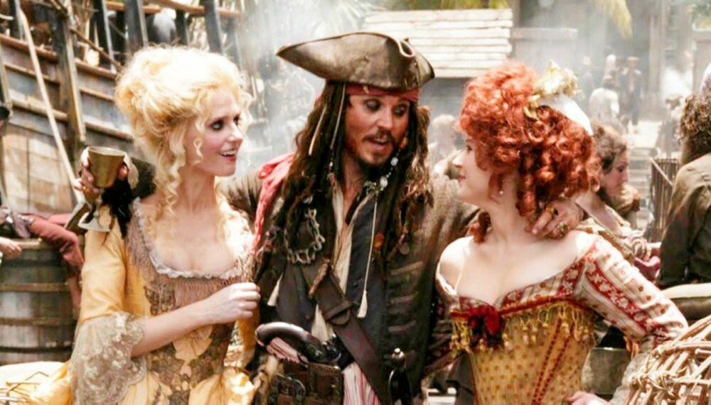 EKTE RØVER: Johnny Depp storkoste seg i rollen som Jack Sparrow. Kanskje ikke rart han sier ja til film nummer fire.
