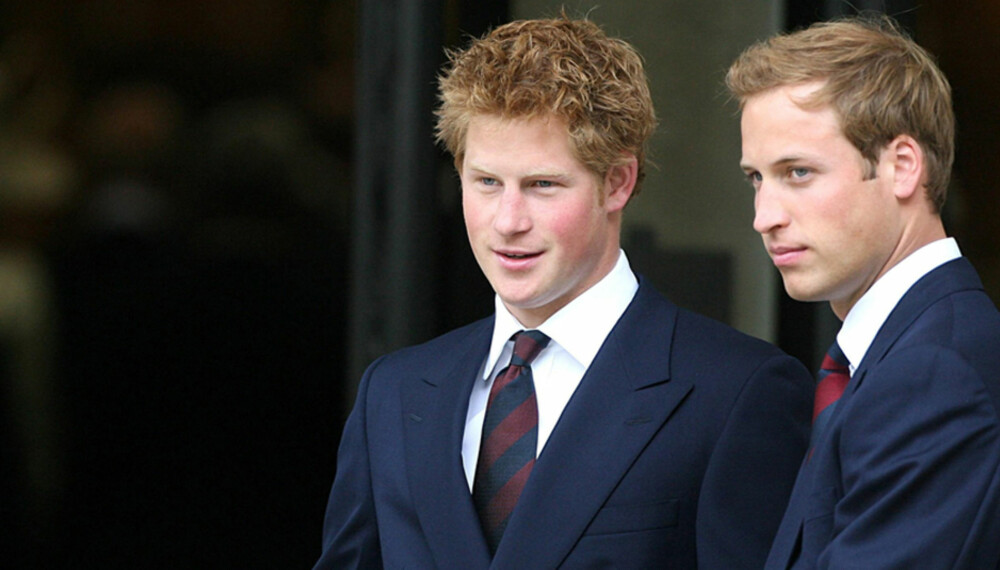MINNER: Prinsene Harry og William har mange minner etter moren Diana. Nå kan det hende dødsbilen blir solgt.