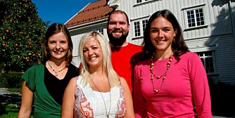 ÅRETS BØNDER: Guro husebye, Silje Stensland, Ola Sylte og Ragnhild Strømmen.