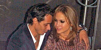 J-Lo og ektemannen Marc Anthony ga hverandre et nytt ja - fire år etter bryllupet.