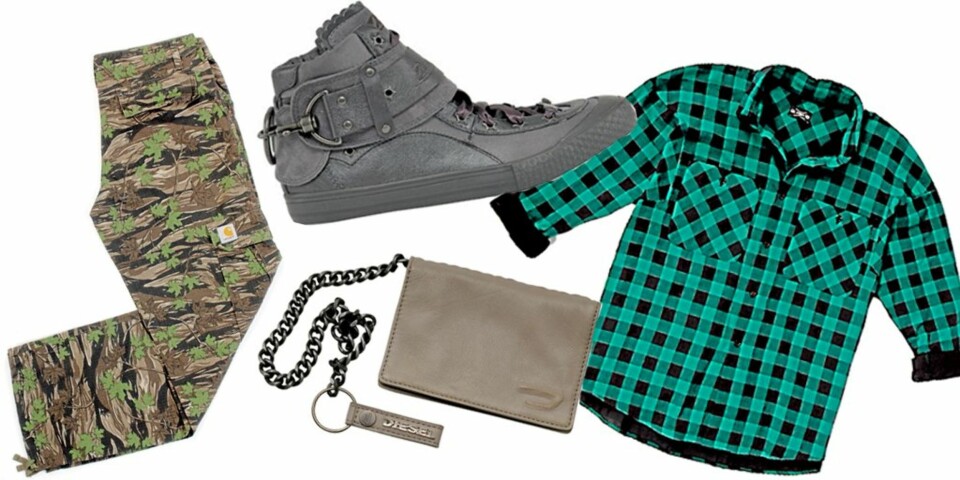 FRA VENSTRE: Armybukser fra Carhartt hos Grim (kr 1199), sneakers fra Diesel (kr 899), lommebok med lenke fra Diesel (kr 499), rutete skjorte fra April 77 (kr 1700)