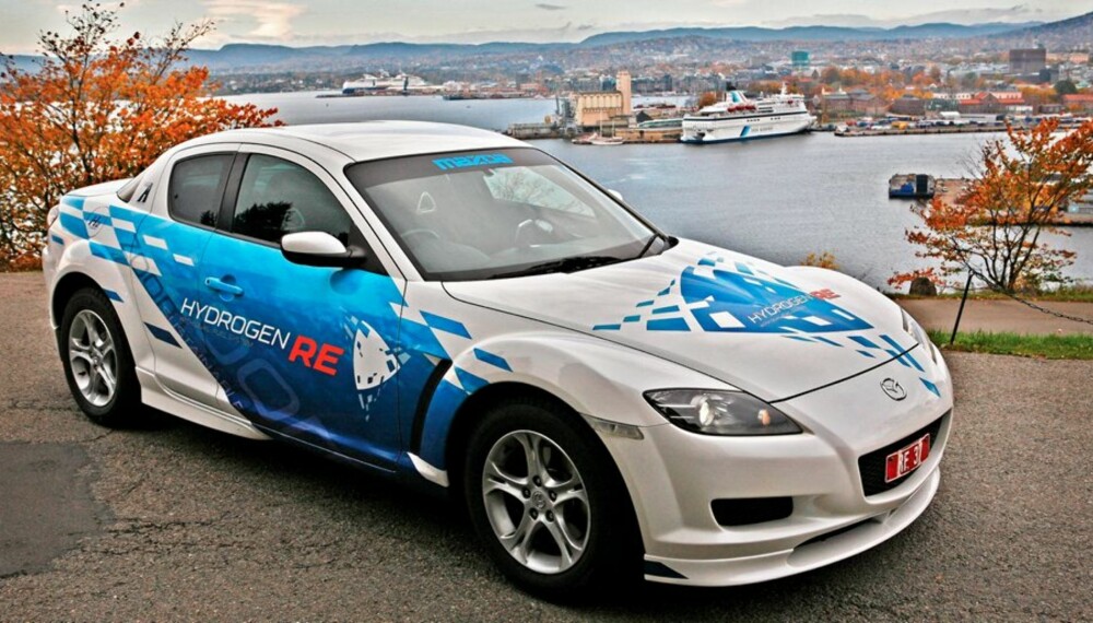 Denne Mazdaen slipper ikke ut annet enn vann - så lenge den blir kjørt med hydrogen på tanken.