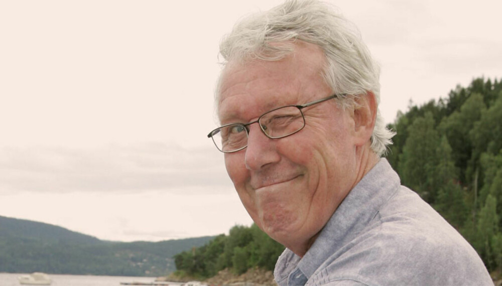 En av Norges store TV-personligheter er gått bort. Knut Bjørnsen døde fredag, 76 år gammel.