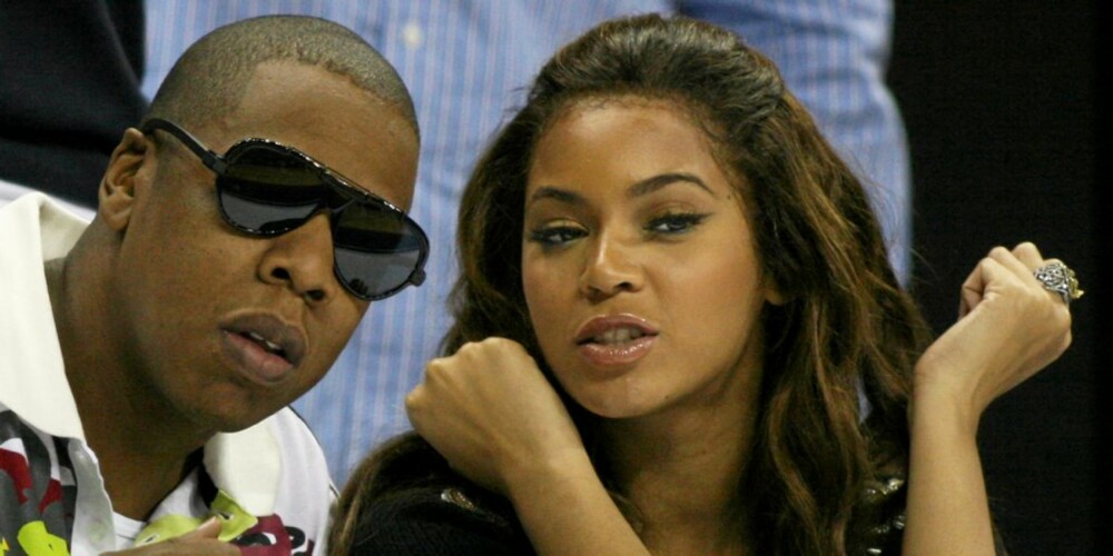 Mesterrapperen Jay-Z og R&B-dronningen Beyoncé ligger milevis foran nestemann på kjendisene inntektstopp.