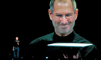 HELTEN: Steve Jobs er Apples redningsmann. Kan han begeistre fansen på ny i kveld?