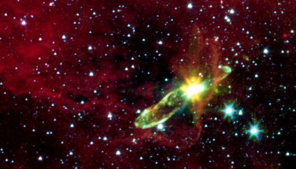 FINNES DET LIV? Et støvrikt område nær Melkeveiens sentrum tatt av Spitzer-romteleskopet.