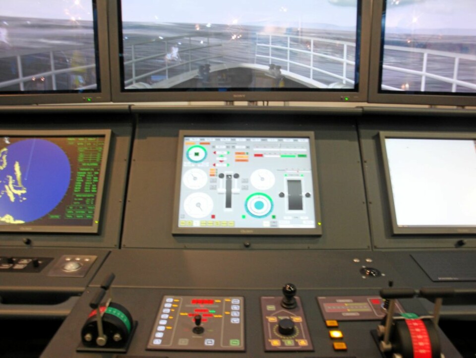 INSTRUMENTPANEL: Akkurat som på et ekte skip.