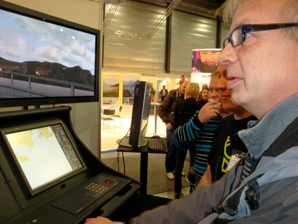 SKIPPER: Ola Haug fra Vi Menn prøver seg som skipper - og storkoser seg!