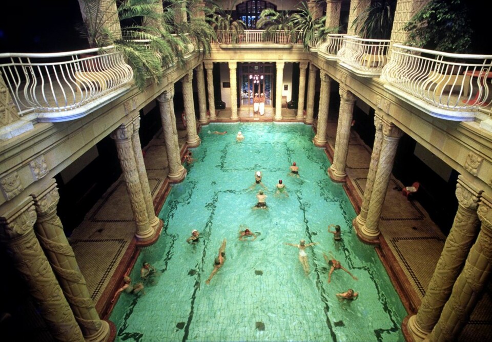 Spa er noe de fleste synes de kan unne seg i Budapest. Spa-anlegget på hotellet Gellert er så nydelig dekorert at det er blitt verdensberømt.