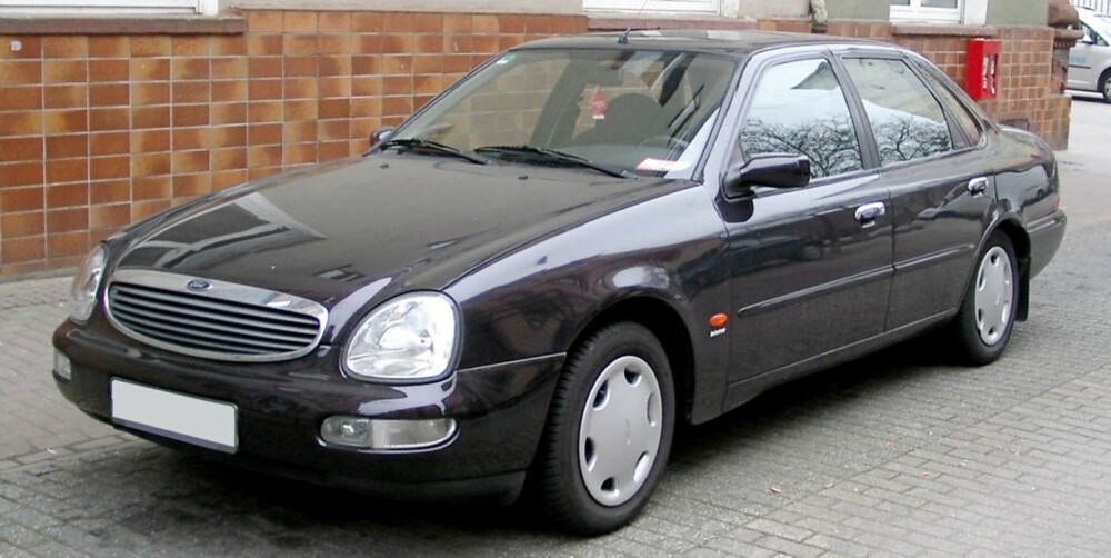 NEINEI: Vi synes ikke det er rart at Ford solgte bare 6.000 av denne mindre pene storbilen i 1998. Så var Scorpio-historien kommet til ende. NEINEI: Vi synes ikke det er rart at Ford solgte bare 6.000 av denne mindre pene storbilen i 1998. Så var Scorpio-historien kommet til ende.