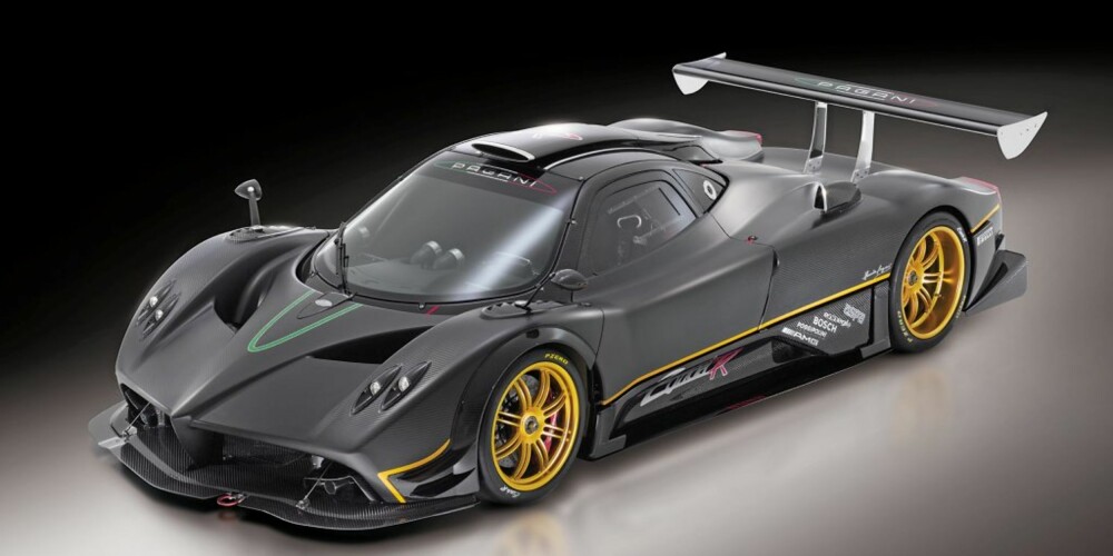 PAGANI ZONDA R: Denne bilen er ikke ment for gatebruk, men med en pris på omkring 1,5 millioner euro vet vi ikke om vi hadde turt å kjøre den på veien dersom det var lov.