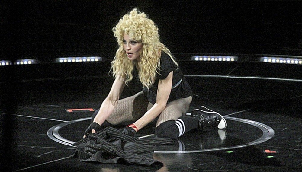 SØT OG KLEBRIG: Madonna ruler verden med sin Stcky and Sweet-turné. I september kommer den største hitsamlingen noen noensinne hadde sett.