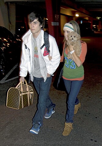 LYKKELIGE: Ashley Tisdale er lykkelig sammen med kjæresten Jared Murillo