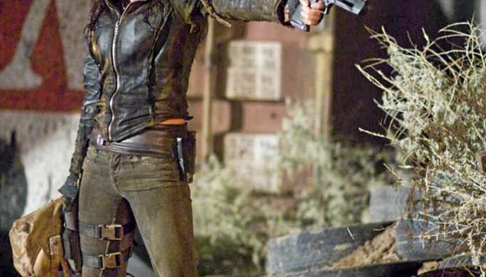 Moon Bloodgood spiller den kvinnelige hovedrollen mot Christian Bale i "Terminator Salvation".