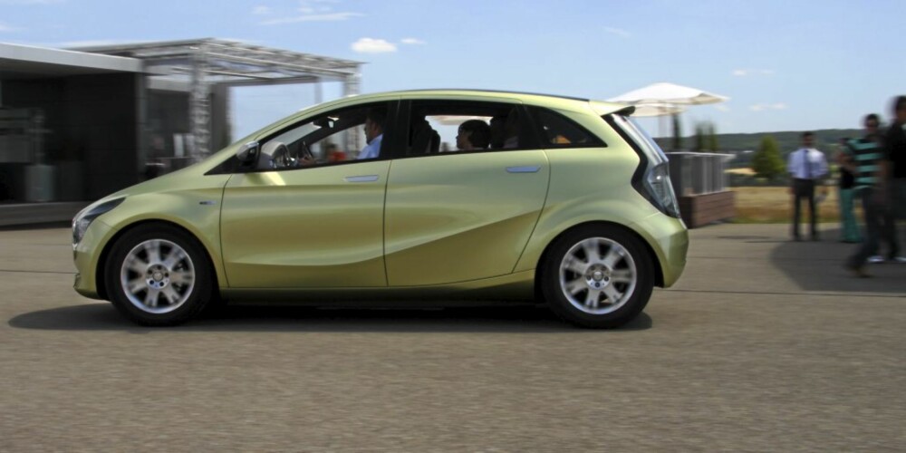SPENNING: Fortsetter Mercedes denne designlinjen kan det bli attraktivt å kjøre elbil ganske snart.