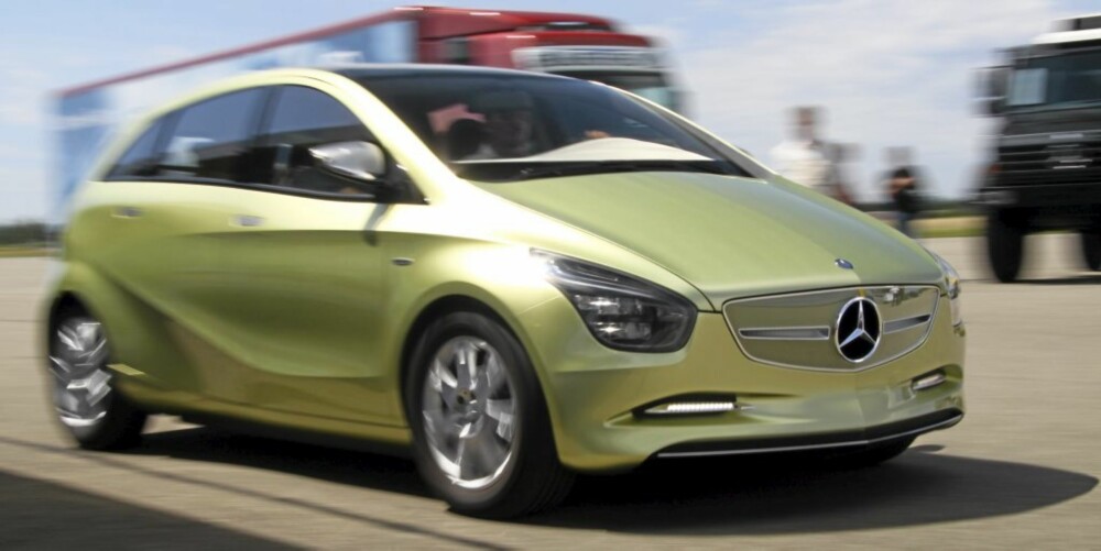 MERCEDES-BENZ: har også en miljøplan. To el- og en fuel-cell-versjon basert på A-klassen kommer snart. MERCEDES-BENZ: har også en miljøplan. To el- og en fuel-cell-versjon basert på A-klassen kommer snart.