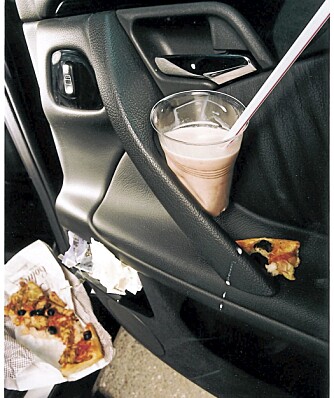 Husk å ha nok mat og drikke i bilen.