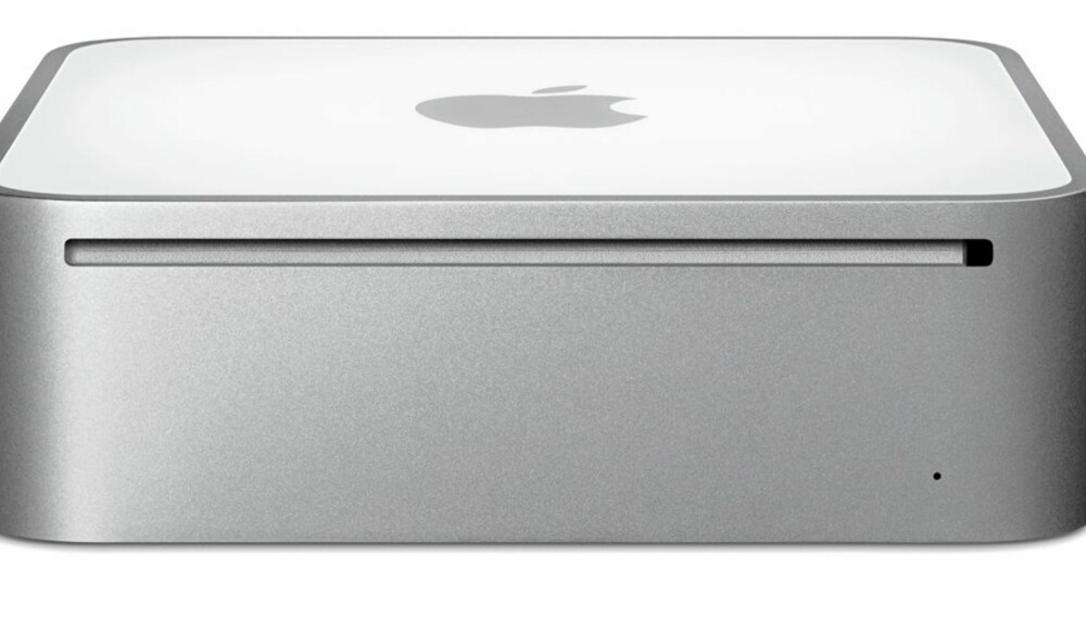 MATBOKS: Sprekken du ser på bildet er der DVD-brenneren sitter, og gir en pekepinn på hvor liten Mac mini faktisk er.