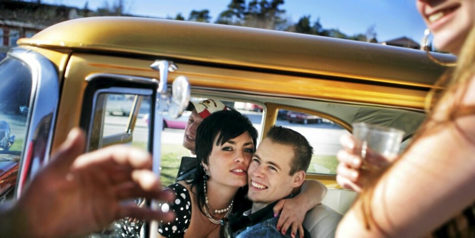 LIVSSTIL: Ung og vakker, trenger bil som ikke sakker.