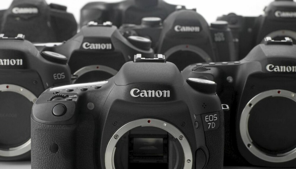 Canon EOS 7D blir en direkte konkurrent til Nikon D300s.