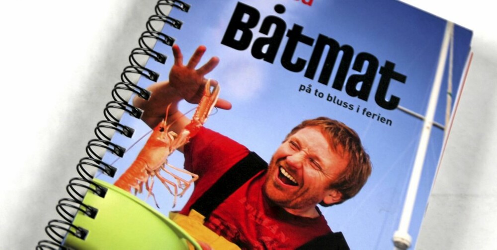LES BOKEN: Erik røed har forfattet boken ""båtmat-på to bluss i ferien"". Noe for deg som er lei av Rett i koppen-opplevelser? LES BOKEN: Erik røed har forfattet boken ""båtmat-på to bluss i ferien"". Noe for deg som er lei av Rett i koppen-opplevelser?