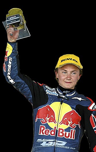 FØRSTE NORDMANN:Sturla Borch Fagerhaug kjørte inn til en andreplass i årets ¿Red Bull MotoGP Rookies Cup¿. Til neste år håper han å bli den første nordmannen i VM i 125-klassen.