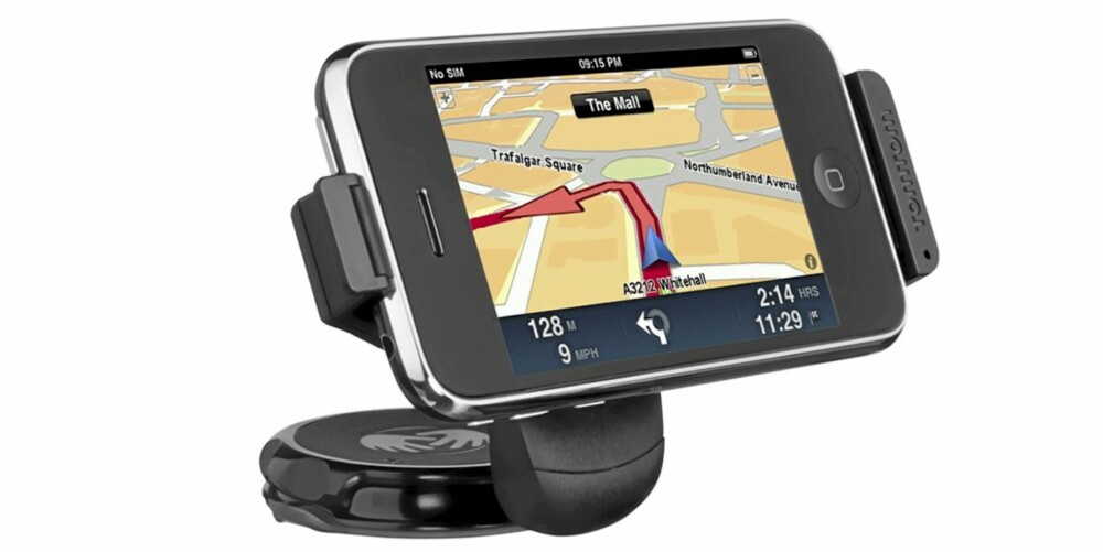 VENT: TomTom på iPhone er en veldig god ide. Dessverre fungerer det ikke ennå til bilnavigasjon. Det kan være en ide å vente til til den nye bilholderen med egen GPS kommer på markedet.