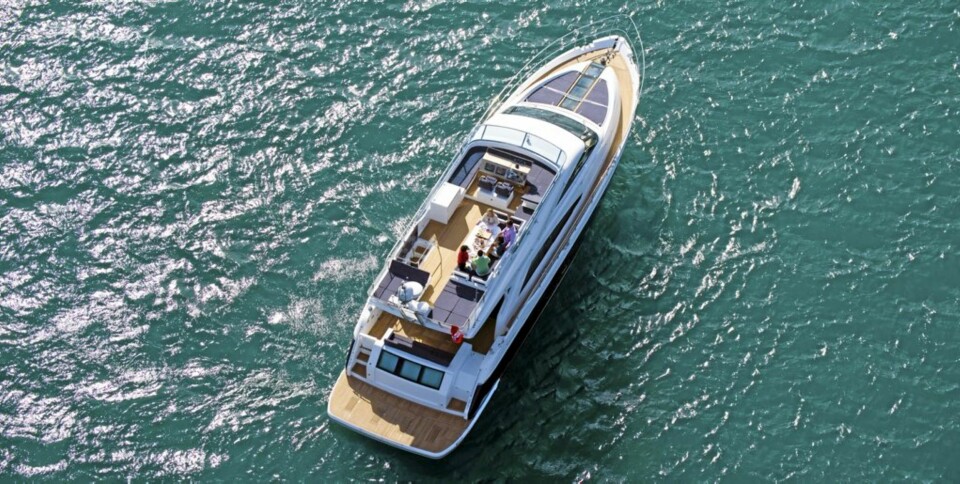 Fairline 65