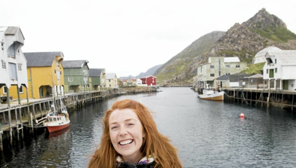 Camilla Stene er strålende fornøyd med å bo i Nyksund i Vesterålen.