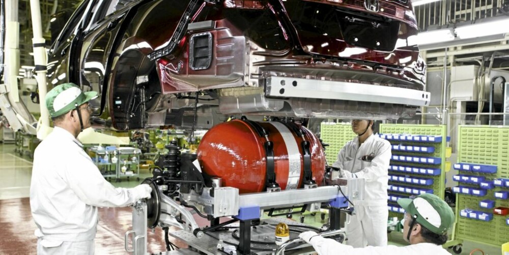 SJELDENT SKUE: I løpet av 2011 skal Honda bygge 200 eksemplarer av FCX Clarity.