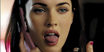 HEITE MEGAN: Megan Fox har ofte hotte roller, men lar seg ikke avbile i bursdagsdressen. Her et bilde fra "Jennifers Body".