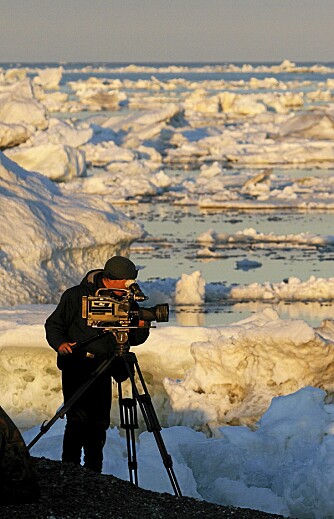 NATURFOTO: Fotografen sørger for å forevige Kamchatkas prakt og dyr.