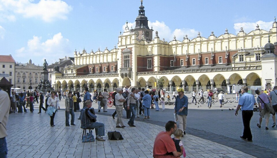 På torget i gamlebyen er det alltid et yrende liv.