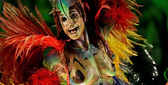 SPEKTAKULÆRT: Ingen karneval slår karnevalet i Rio de Janeiro.