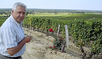 VINBONDE: Kanskje husets herre tar seg tid til å fortelle litt om vinen!