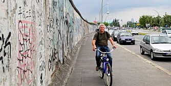 BERLIN: Langs Mühler Strasse finner vi den lengste bevarte delen av Berlinmuren.