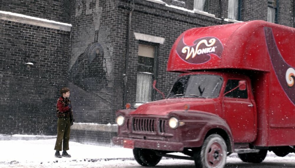 BYGGER WONKAVERDEN: Willy Wonkas sjokoladefabrikk blir en realitet i Nederland. Her bilde fra filmen "Charlie og sjokoladefabrikken".