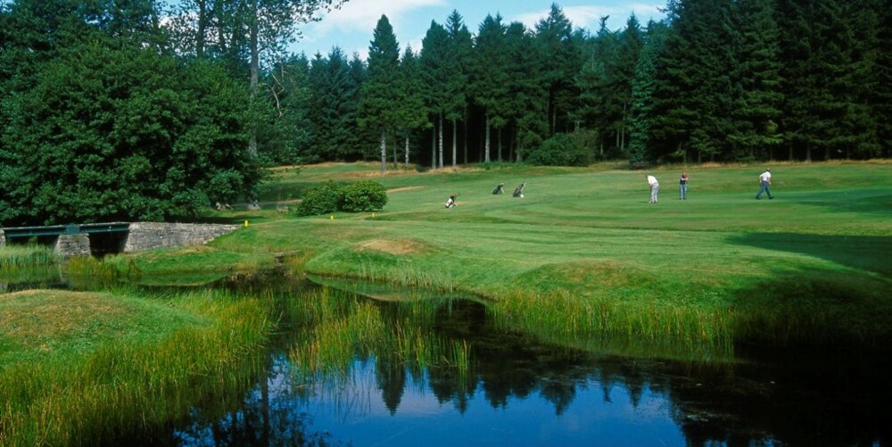 VAKKER NATUR: I et flott parkområde i utkanten av Dundee, ligger Downfield Golf Club.