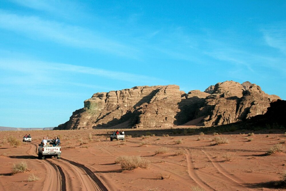 I FJELLET: Klippebyen Petra ligger i et fjellområde i Jordan, sør for Dødehavet.